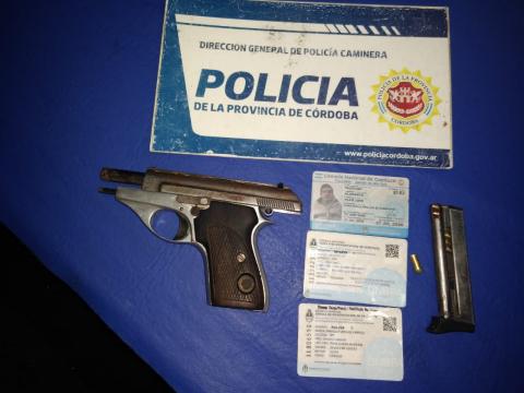 Justiniano Posse: Policiales