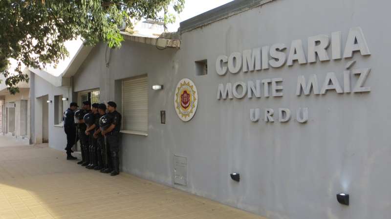 Fuerte operativo policial en Monte Maíz: